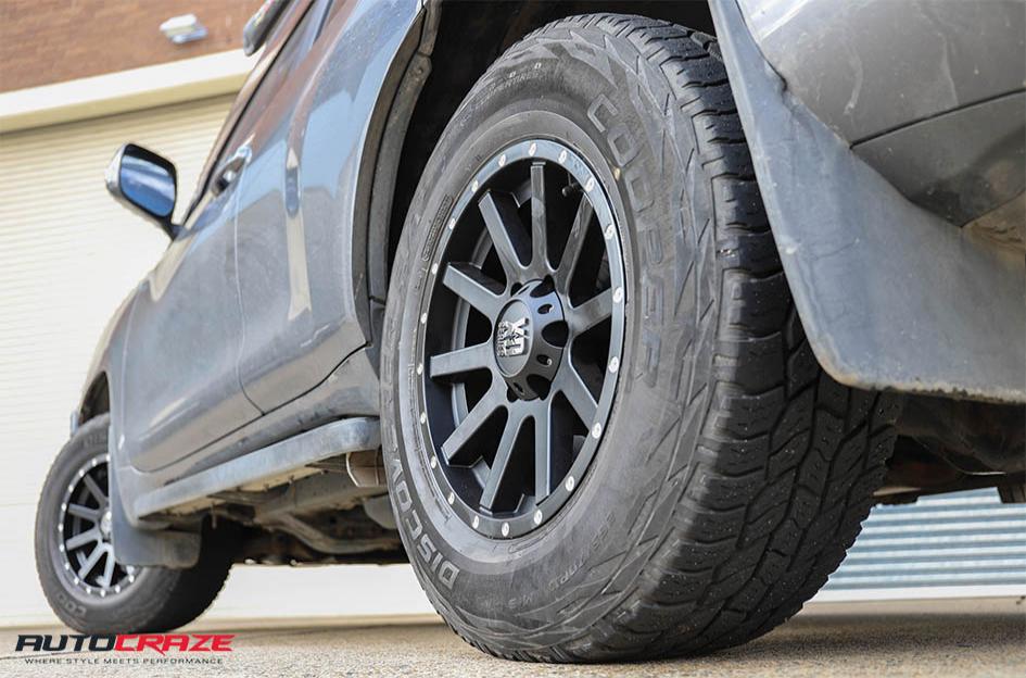TOYOTA-PRADO-HEIST-SATIN-BLACK